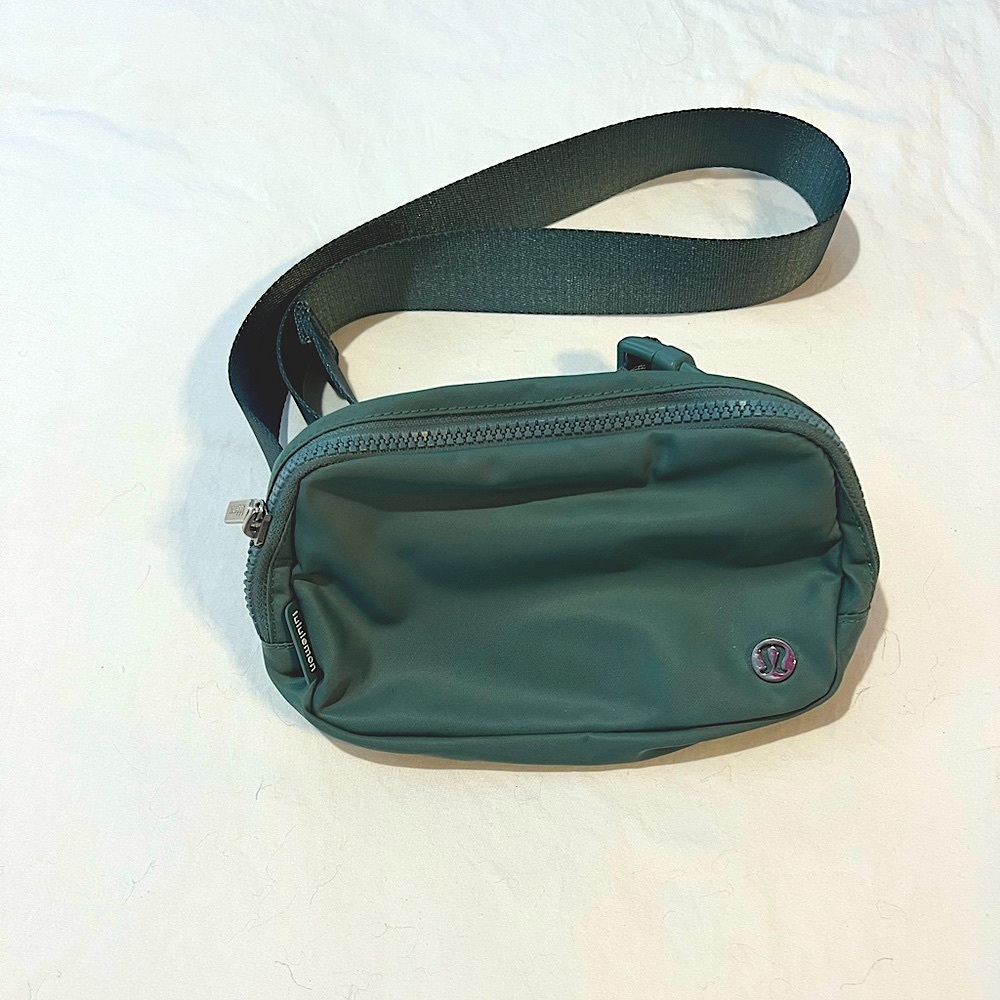 lululemon athletica Teal Blue Everwhere Belt Bag